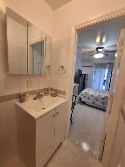 Brand New Studio Apartment 维罗比奇 外观 照片